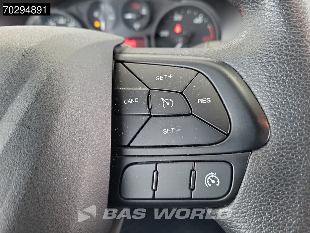 Iveco Daily 35S14 L2H2 3,5t Trekgewicht 140PK Airco Cruise Euro6 L2 Airco Cruise control 18