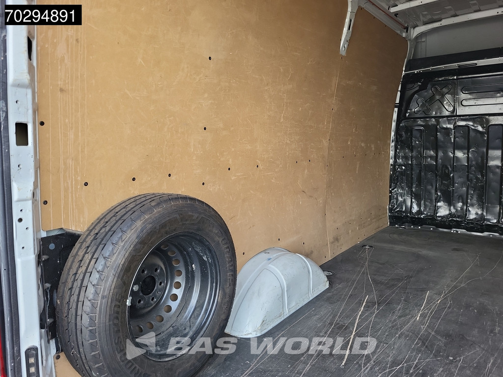 Iveco Daily 35S14 L2H2 3,5t Trekgewicht 140PK Airco Cruise Euro6 L2 Airco Cruise control 8