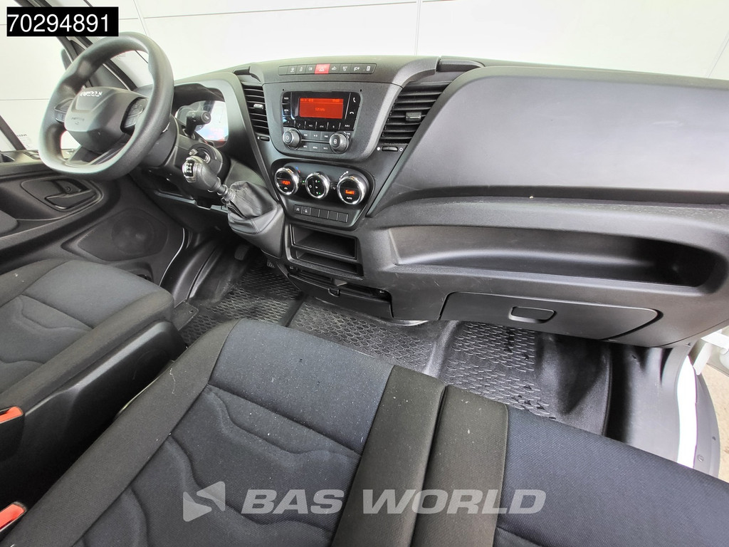 Iveco Daily 35S14 L2H2 3,5t Trekgewicht 140PK Airco Cruise Euro6 L2 Airco Cruise control 9