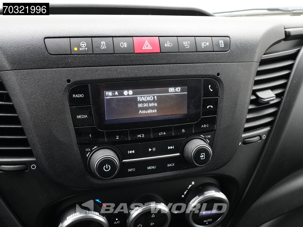 Iveco Daily 35S14 L2H2 Airco Cruise 3,5t Trekgewicht Euro6 L2 Airco Cruise control 15