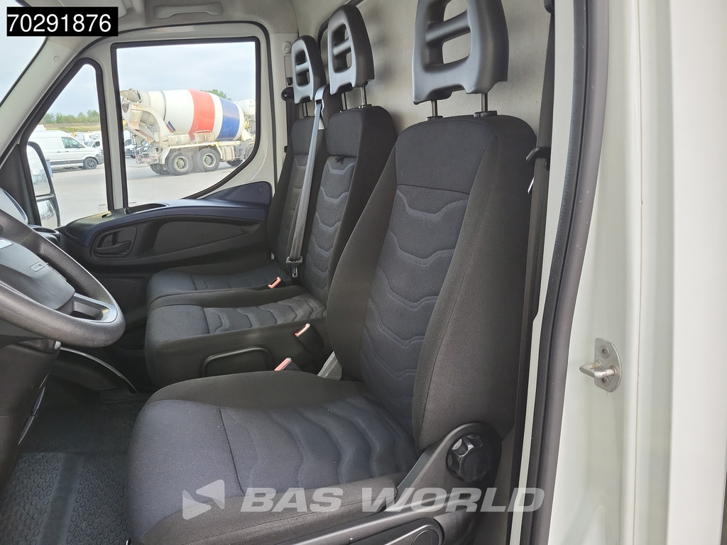 Iveco Daily 35S15 Automaat Laadklep Bakwagen Airco Euro6 Meubelbak Koffer 19m3 Airco 13