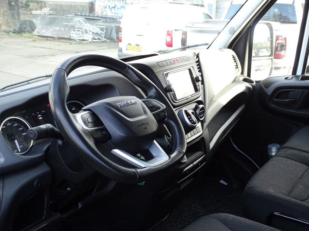 Iveco Daily 35S16 3.0 Bakwagen 16