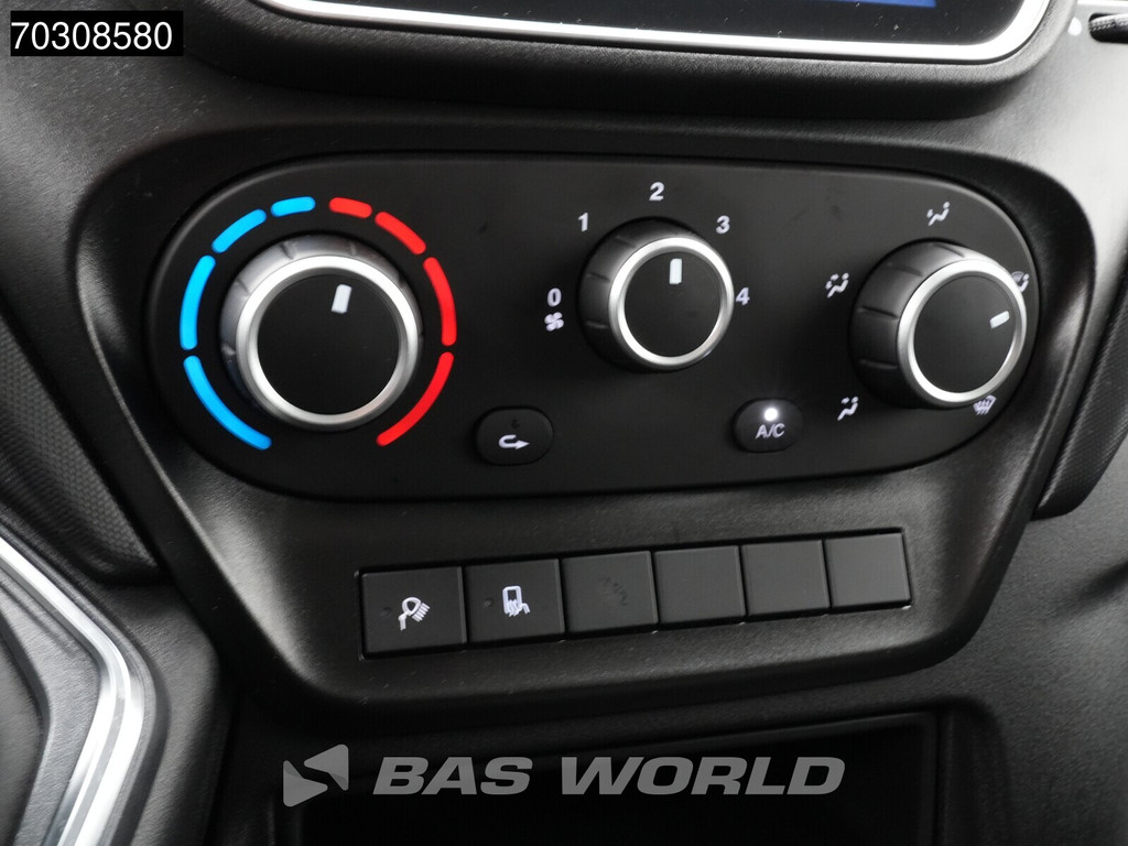 Iveco Daily 35S16 3.0L Automaat L2H2 3,5t Trekhaak 160PK Airco Camera CarPlay Parkeersensoren Euro6 L2 26m3 Airco Trekhaak 13