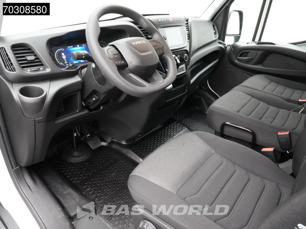 Iveco Daily 35S16 3.0L Automaat L2H2 3,5t Trekhaak 160PK Airco Camera CarPlay Parkeersensoren Euro6 L2 26m3 Airco Trekhaak 3