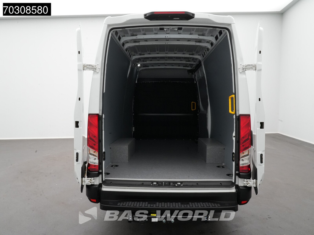Iveco Daily 35S16 3.0L Automaat L2H2 3,5t Trekhaak 160PK Airco Camera CarPlay Parkeersensoren Euro6 L2 26m3 Airco Trekhaak 5