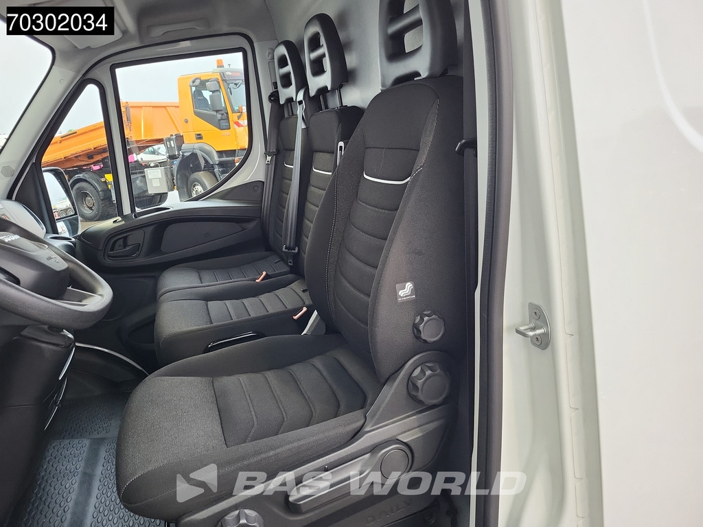 Iveco Daily 35S16 3.0L Automaat L3H2 3,5t Trekhaak 160PK Airco Cruise Euro6 L3 Airco Trekhaak Cruise control 12