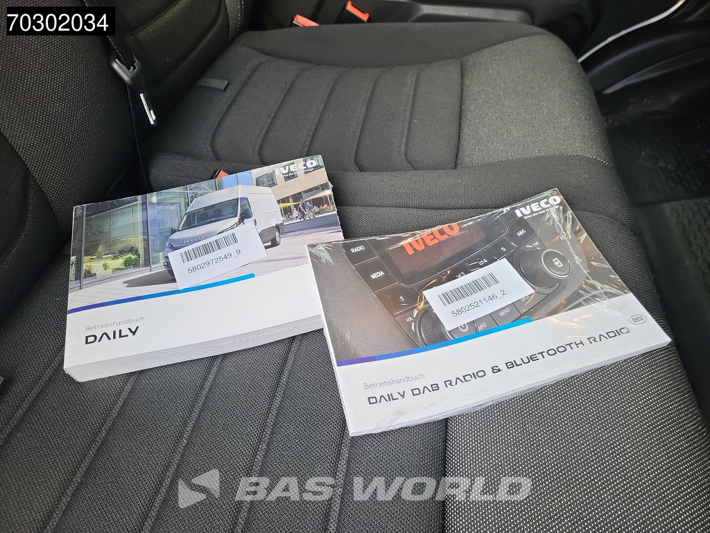 Iveco Daily 35S16 3.0L Automaat L3H2 3,5t Trekhaak 160PK Airco Cruise Euro6 L3 Airco Trekhaak Cruise control 20