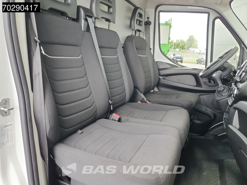 Iveco Daily 35S16 Automaat Bakwagen Achterdeuren 160PK Airco Camera Euro6 Meubelbak Koffer 21m3 Airco 11