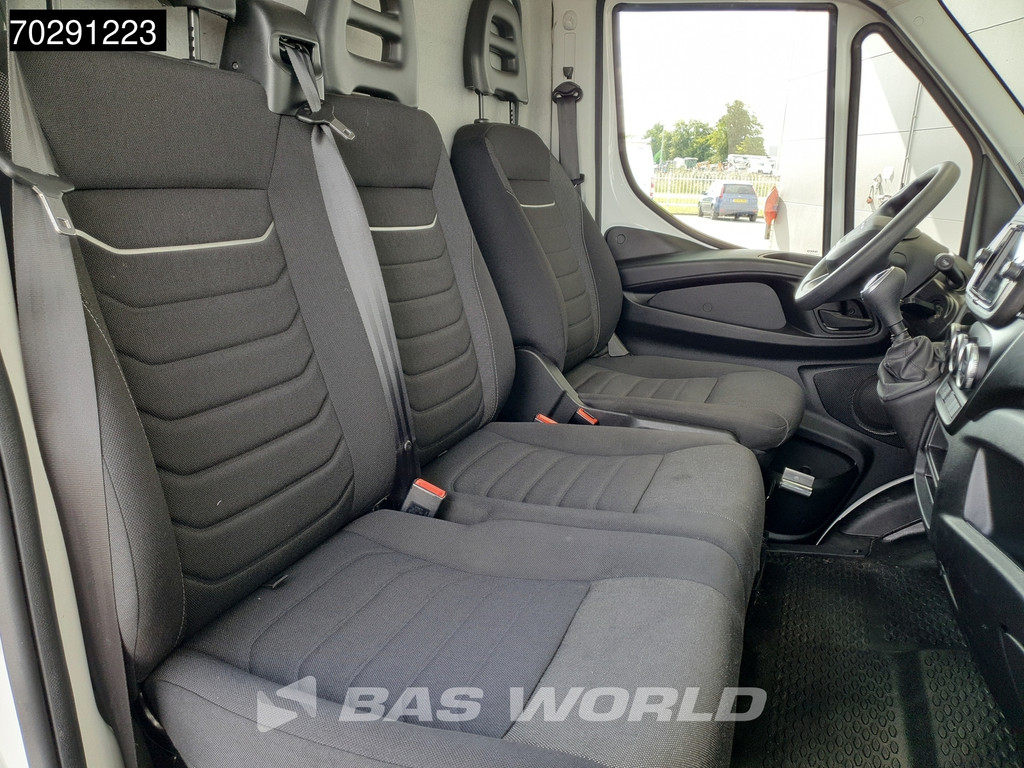 Iveco Daily 35S16 Automaat Bakwagen Achterdeuren 160PK Airco Camera Euro6 Meubelbak Koffer 21m3 Airco 13