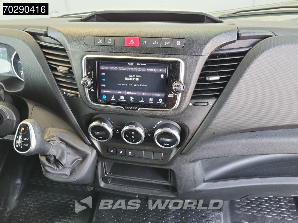 Iveco Daily 35S16 Automaat Bakwagen Achterdeuren 160PK Airco Camera Euro6 Meubelbak Koffer 21m3 Airco 13