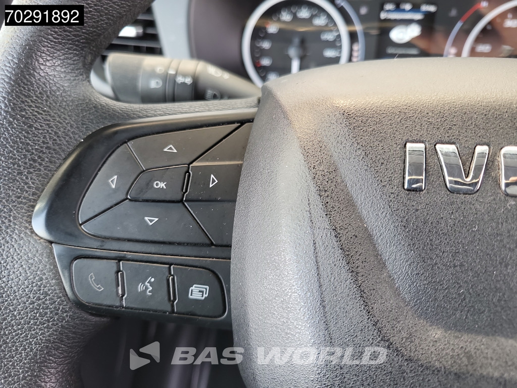 Iveco Daily 35S16 Automaat Bakwagen Achterdeuren 160PK Airco Camera Euro6 Meubelbak Koffer 21m3 Airco 17