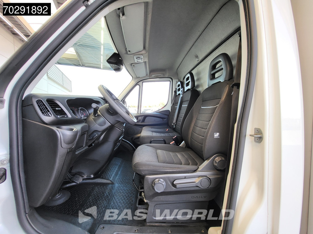 Iveco Daily 35S16 Automaat Bakwagen Achterdeuren 160PK Airco Camera Euro6 Meubelbak Koffer 21m3 Airco 9