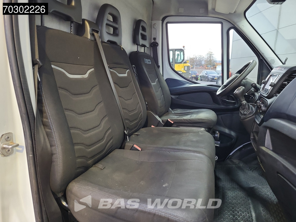 Iveco Daily 35S16 Automaat L2H2 3,5t Trekhaak 160PK ACC Navi Airco Cruise Camera Standkachel Euro6 L2 Airco Trekhaak 12