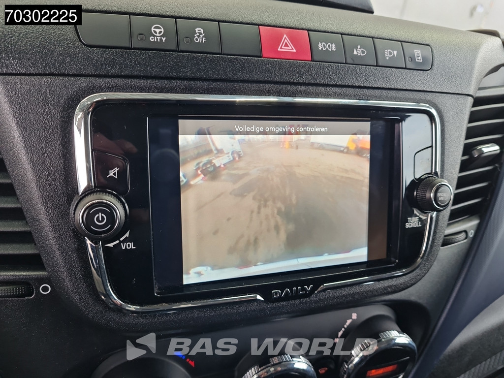 Iveco Daily 35S16 Automaat L2H2 3,5t Trekhaak LED ACC Navi Airco Camera Standkachel Euro6 L2 Airco Trekhaak 13