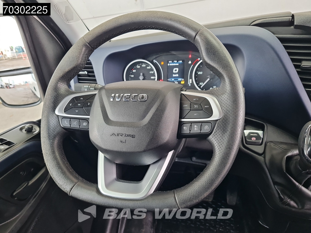 Iveco Daily 35S16 Automaat L2H2 3,5t Trekhaak LED ACC Navi Airco Camera Standkachel Euro6 L2 Airco Trekhaak 16