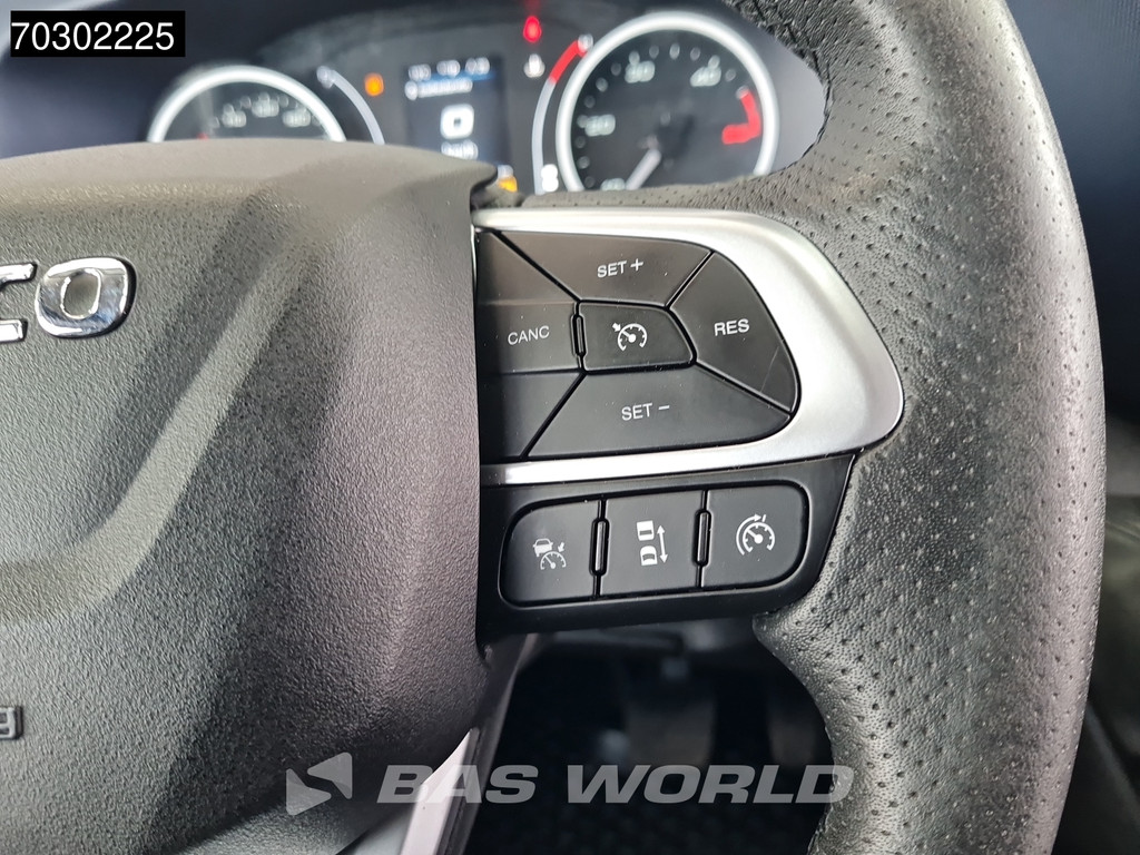 Iveco Daily 35S16 Automaat L2H2 3,5t Trekhaak LED ACC Navi Airco Camera Standkachel Euro6 L2 Airco Trekhaak 18