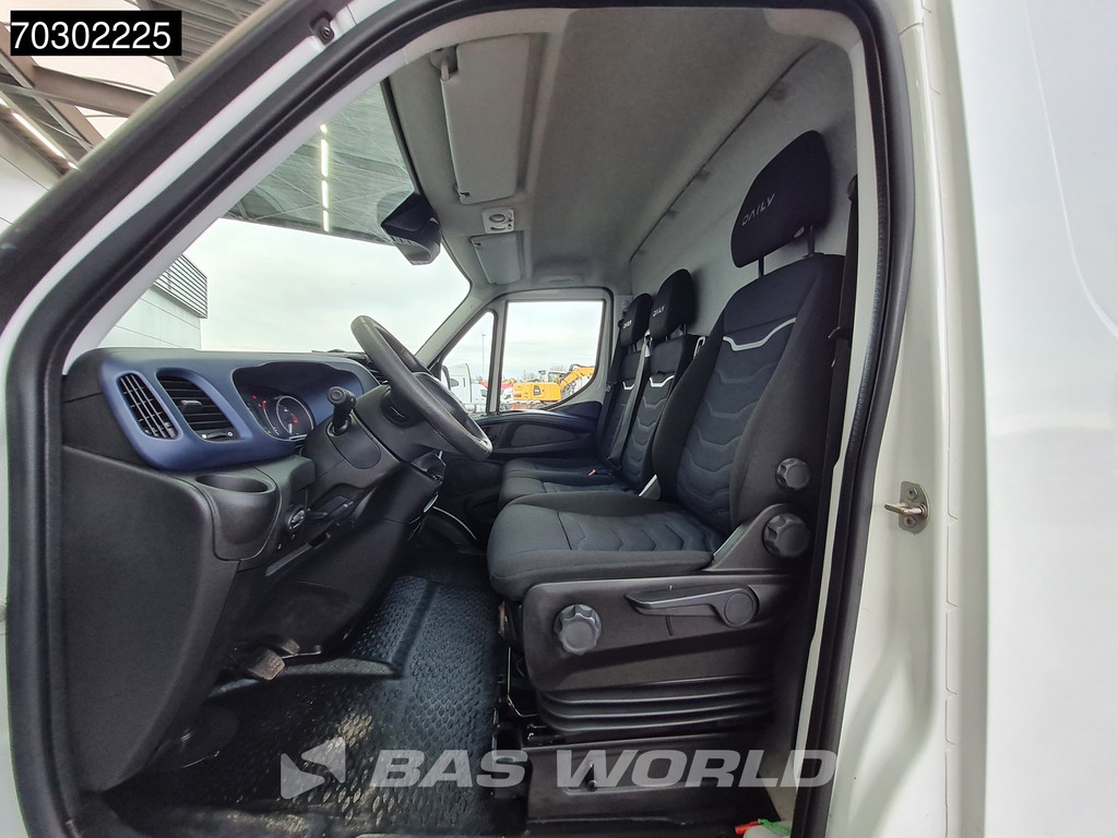 Iveco Daily 35S16 Automaat L2H2 3,5t Trekhaak LED ACC Navi Airco Camera Standkachel Euro6 L2 Airco Trekhaak 9