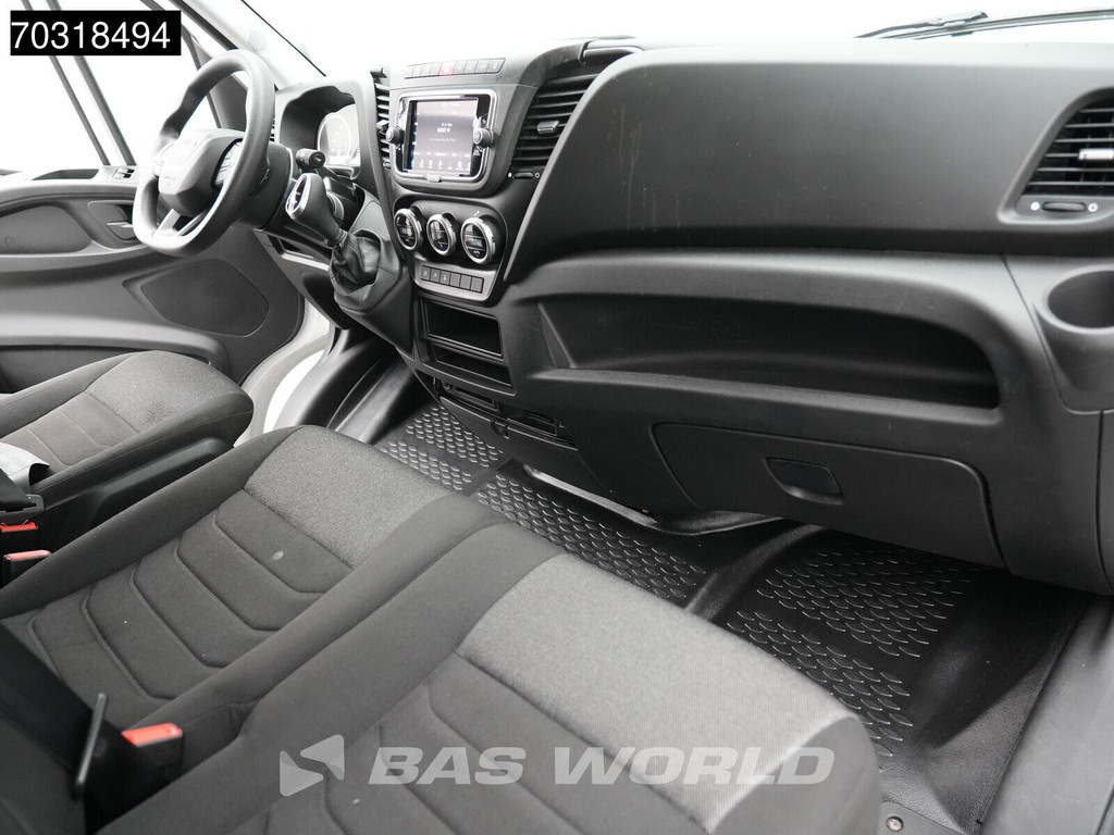 Iveco Daily 35S16 Automaat L3H2 160PK 3,5t Trekgewicht Airco Camera Parkeersensoren Euro6 L3 Airco 13