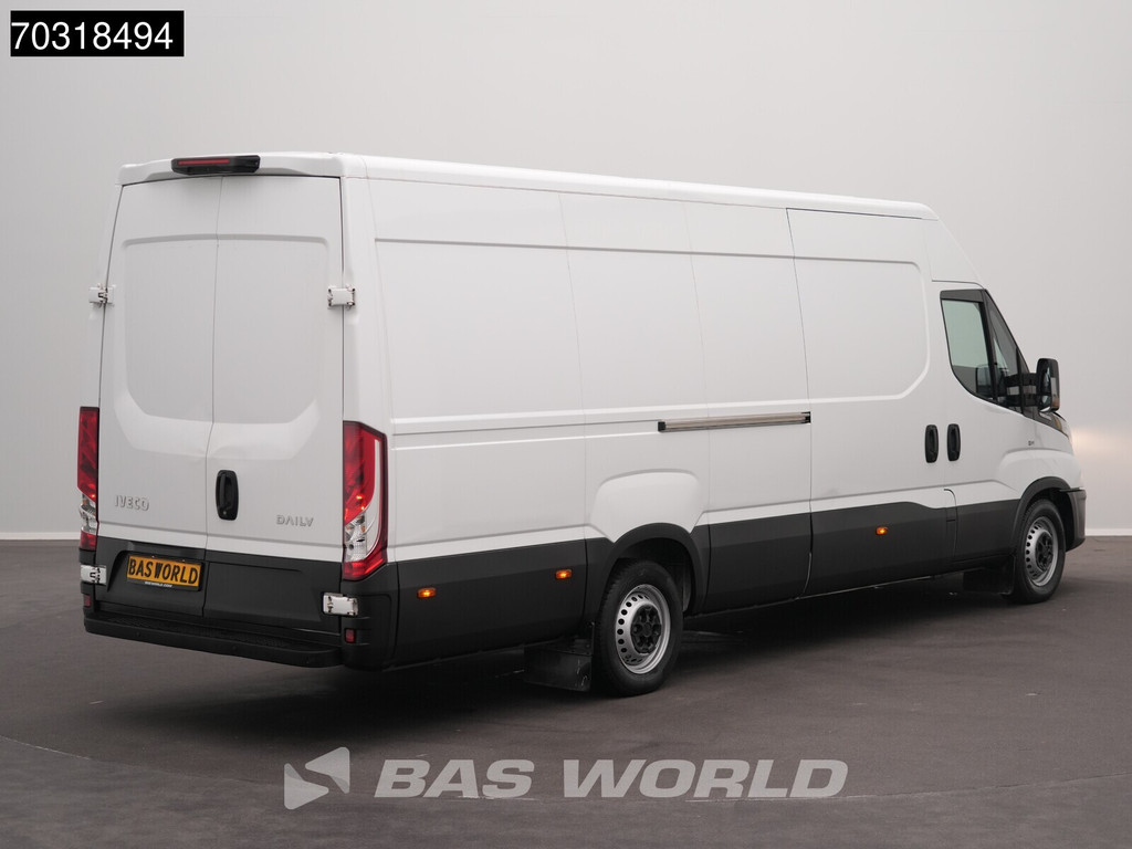 Iveco Daily 35S16 Automaat L3H2 160PK 3,5t Trekgewicht Airco Camera Parkeersensoren Euro6 L3 Airco 7