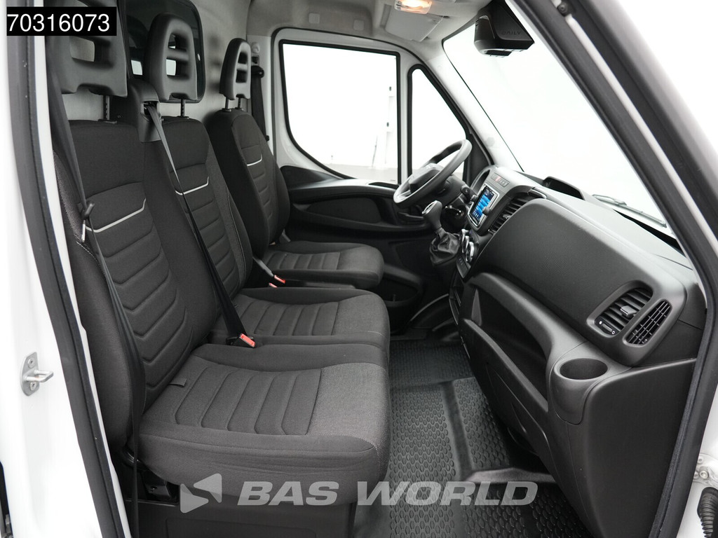 Iveco Daily 35S16 Automaat L3H2 160PK Airco Camera Parkeersensoren 3,5t Trekgewicht Euro6 L3 Airco 15