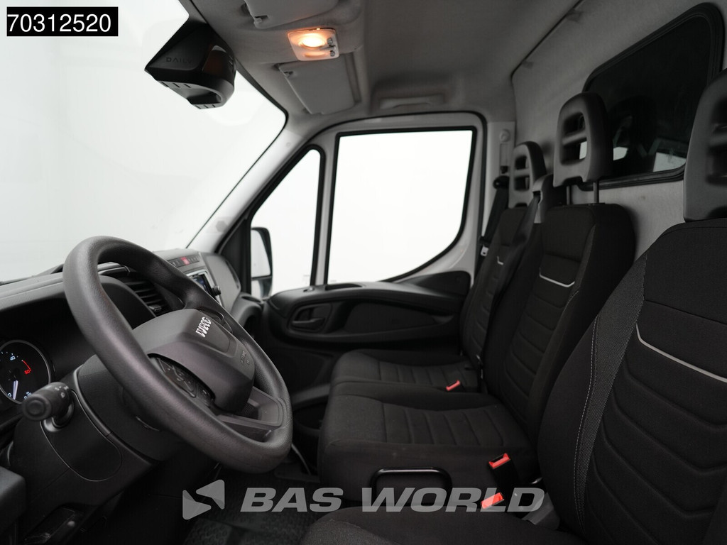 Iveco Daily 35S16 Automaat L3H2 3,5t Trekgewicht 160PK Airco Camera Parkeersensoren Euro6 L3 Airco 17