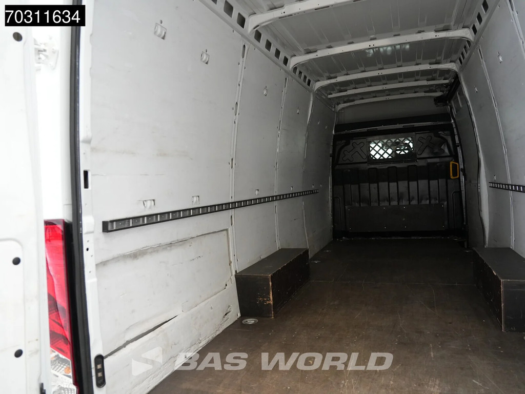 Iveco Daily 35S16 Automaat L3H2 3,5t Trekgewicht Airco Camera Parkeersensoren Euro6 L3 Airco 10