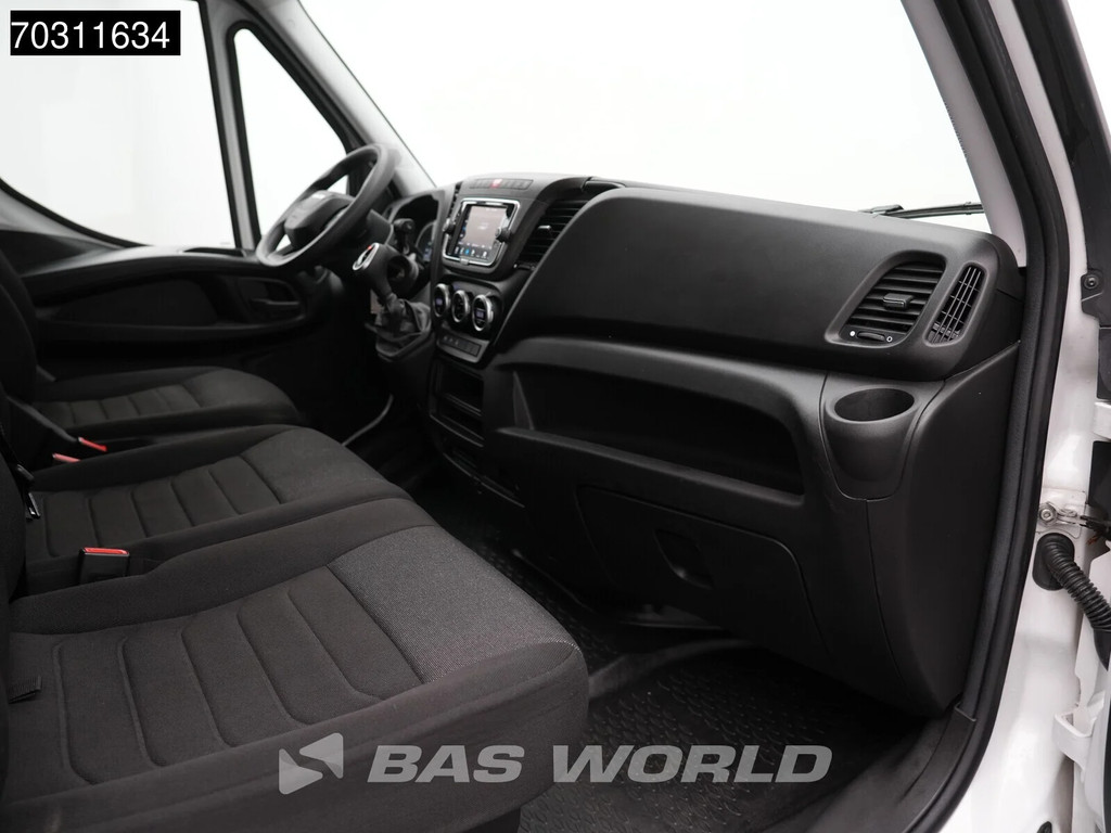 Iveco Daily 35S16 Automaat L3H2 3,5t Trekgewicht Airco Camera Parkeersensoren Euro6 L3 Airco 13
