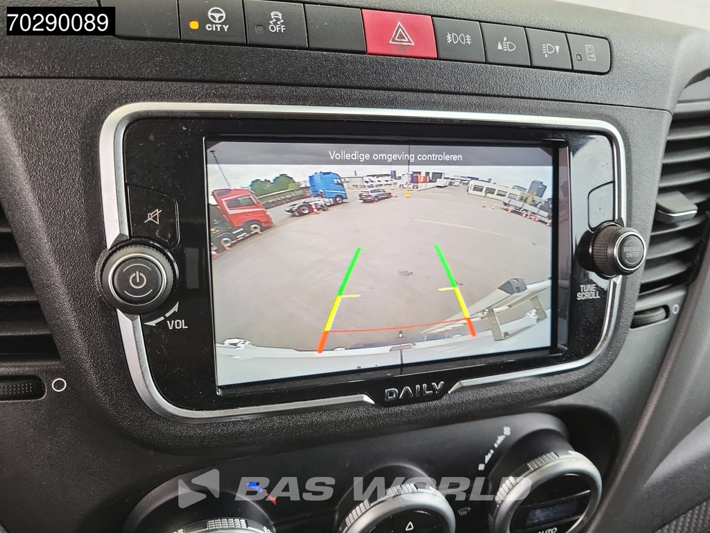 Iveco Daily 35S16 Automaat Ramp 3,5t Trekhaak 160PK L2H2 LED Navi Airco Cruise Camera Imperiaal Werkplaatsinrichting Euro6 L2 12m3 Airco Trekhaak Cruise control 15