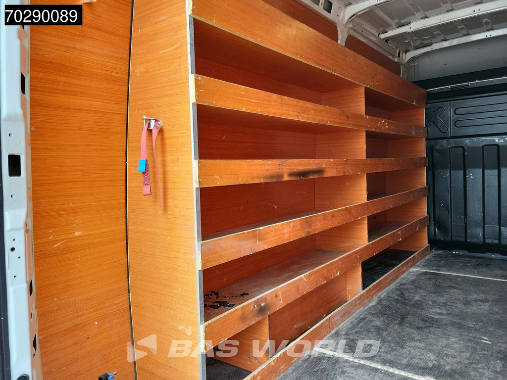 Iveco Daily 35S16 Automaat Ramp 3,5t Trekhaak 160PK L2H2 LED Navi Airco Cruise Camera Imperiaal Werkplaatsinrichting Euro6 L2 12m3 Airco Trekhaak Cruise control 8