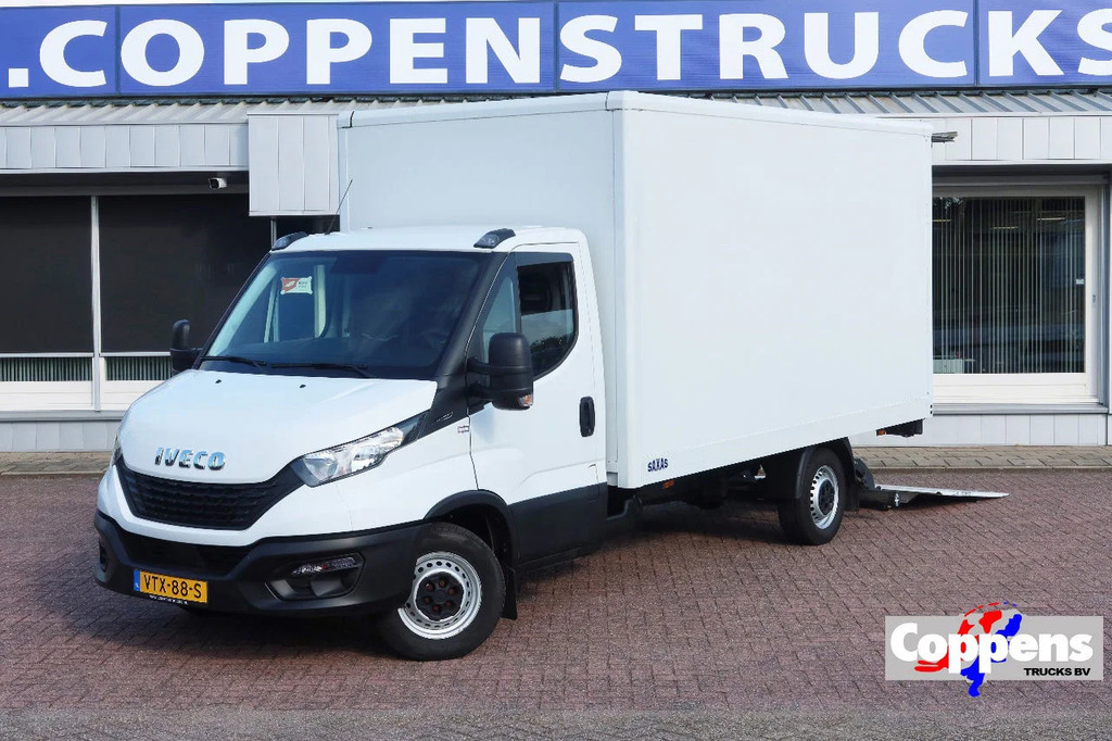 Iveco Daily 35S16 Bakwagen + Laadklep 750kg