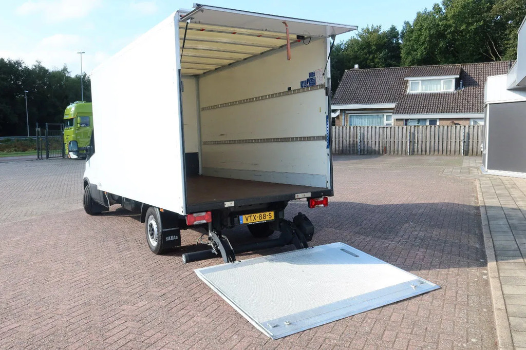 Iveco Daily 35S16 Bakwagen + Laadklep 750kg 12