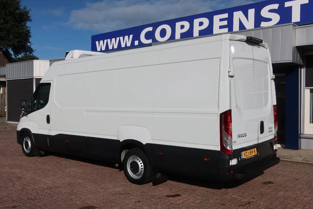 Iveco Daily 35S16 Iveco 35S16 L3/H2 Koel/Vries/ verwarmen Carrier Xarios 350 + 220 volt nacht aansluiting 13