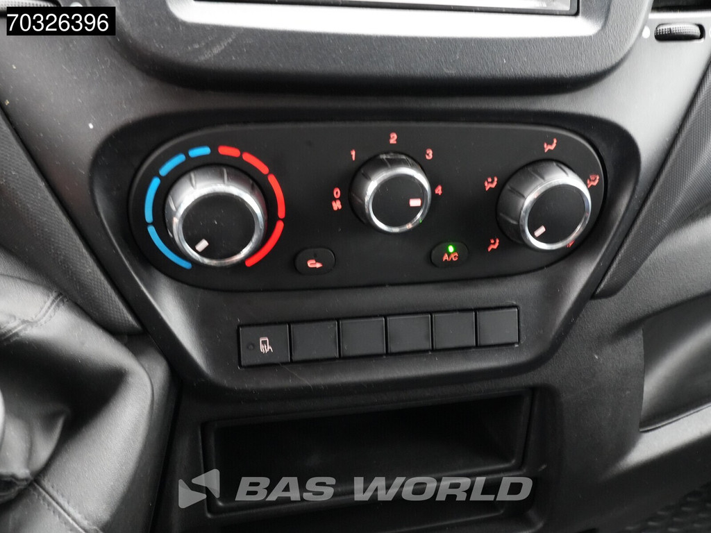 Iveco Daily 35S16 L2H2 Airco Cruise Parkeersensoren 3,5t Trekgewicht Euro6 L2 Airco Cruise control 15