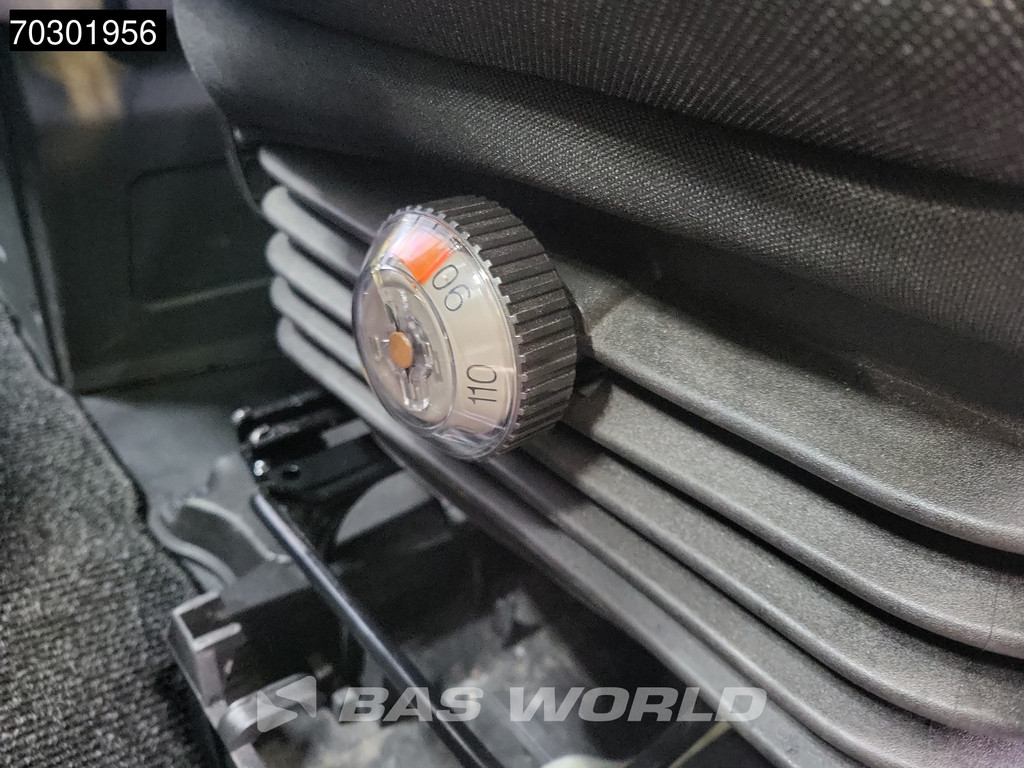 Iveco Daily 35S16 Laadklep 160PK Bakwagen Navi Airco Cruise Camera 3,5t Trekgewicht Euro6 Meubelbak Koffer Airco Cruise control 19