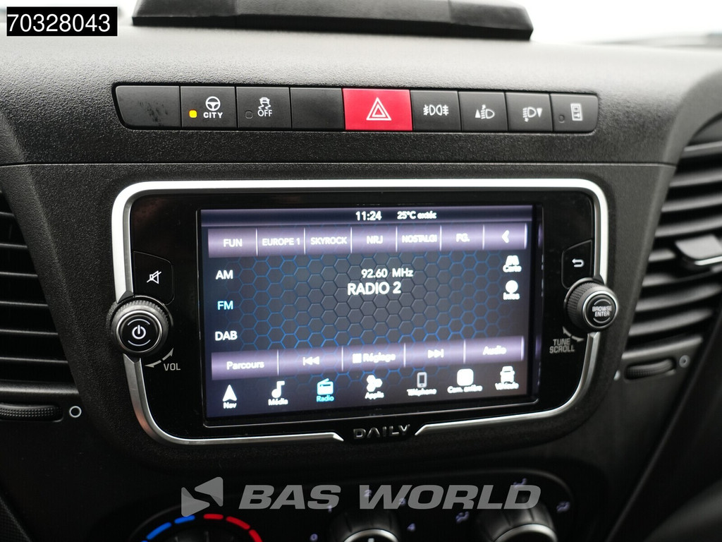 Iveco Daily 35S16 Laadklep Bakwagen Navi Airco Cruise Camera 160PK Euro6 Meubelbak Koffer Airco Cruise control 19
