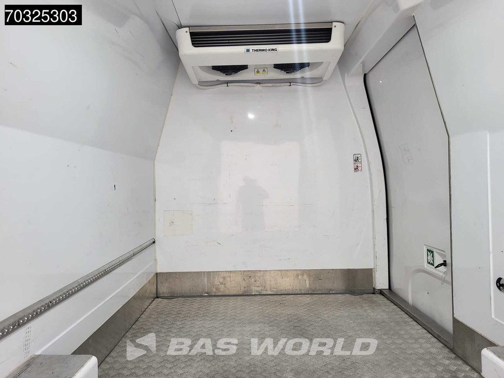Iveco Daily 35S16 Roof Damage! Automaat Koelwagen Thermo King V-300 MAX Airco Camera 3,5t Trekgewicht 160PK Euro6 Koel Koelwagen Kühl Kühler Kühlkasten Kühlwagen Airco 11