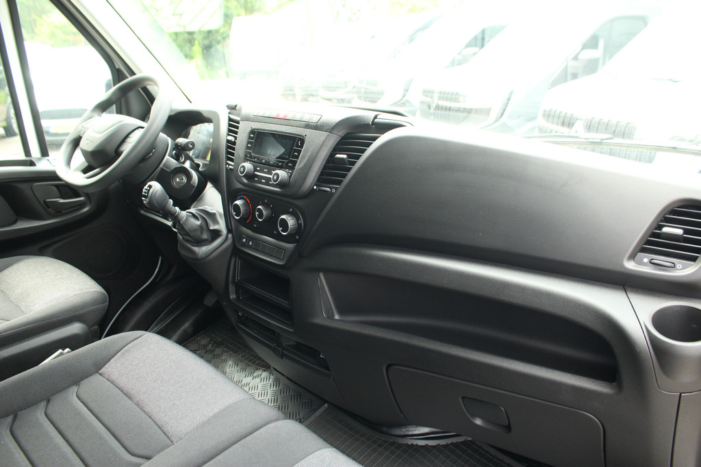 Iveco Daily 35S16V 2.3 160pk 410L L4H2 | Gev. Stoel | Cruise | 3500kg trekgew. | Lease 627,- p/m 14