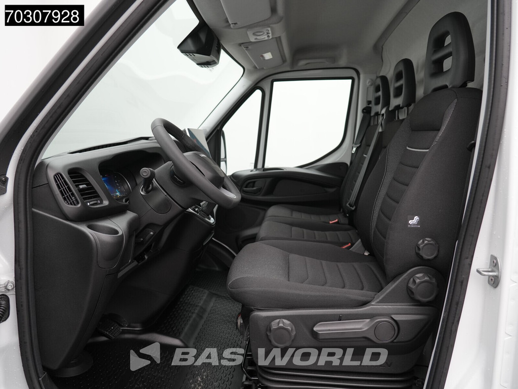 Iveco Daily 35S18 3.0L Automaat 180PK L3H2 3,5t Trekgewicht ACC Airco Camera Parkeersensoren Cruise CarPlay Euro6 L3 Airco 12
