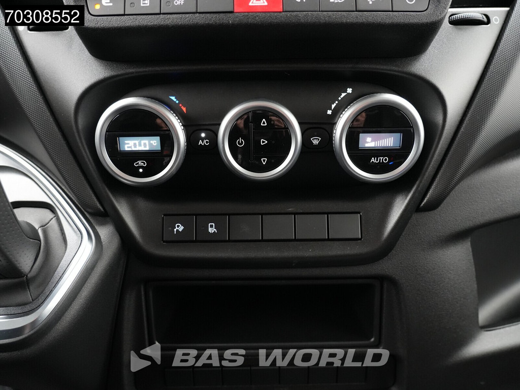 Iveco Daily 35S18 3.0L Automaat 180PK L3H2 ACC Airco Camera Parkeersensoren CarPlay Stoelverwarming 3,5t Trekgewicht Euro6 L3 Airco 16