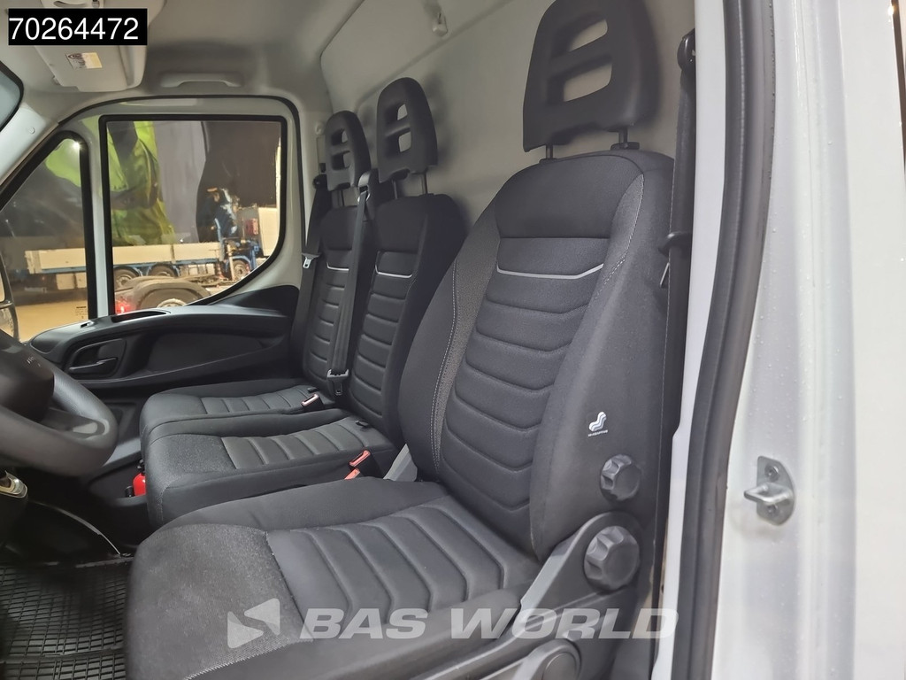 Iveco Daily 35S18 3.0L Automaat Autotransporter 2025model LED ACC Lier Trekhaak Oprijwagen Cartransporter Airco Trekhaak 16