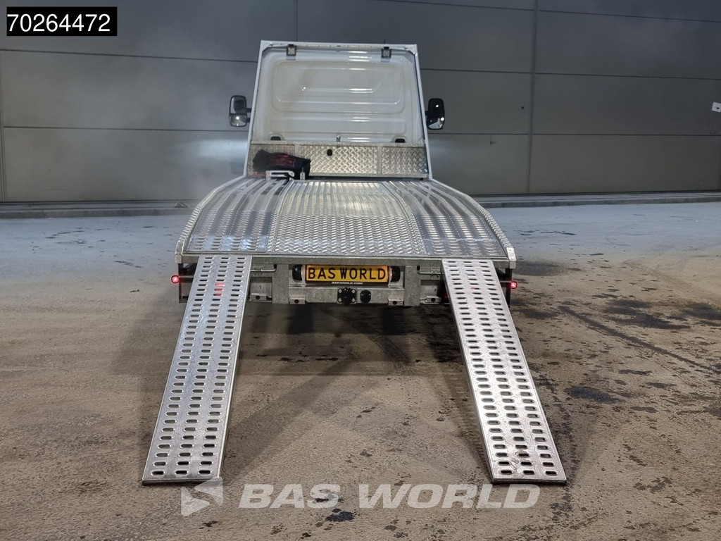 Iveco Daily 35S18 3.0L Automaat Autotransporter 2025model LED ACC Lier Trekhaak Oprijwagen Cartransporter Airco Trekhaak 7