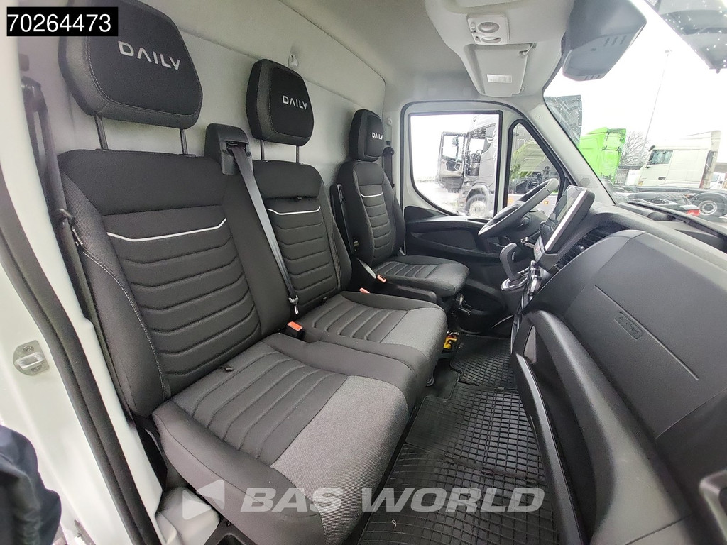 Iveco Daily 35S18 3.0L Automaat Autotransporter 2025model LED ACC Luchtvering Lier Zwaailamp Oprijwagen Cartransporter Airco Trekhaak 19
