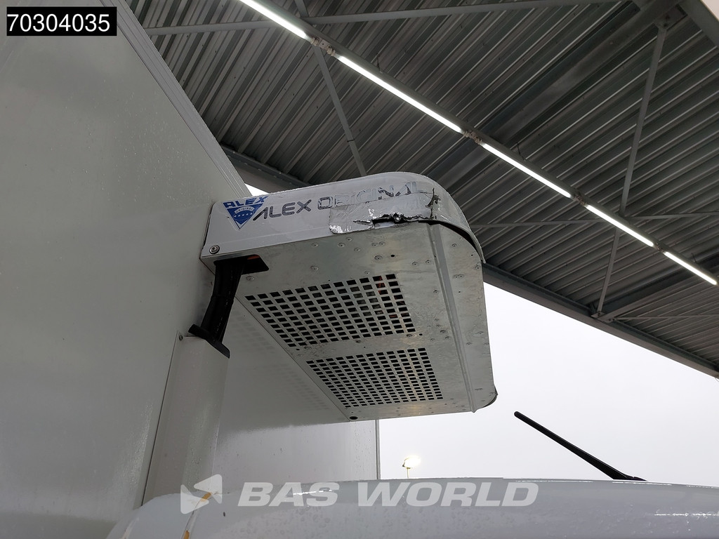 Iveco Daily 35S18 3.0L Automaat Koelwagen 230v Stekker Zijdeur Achterdeuren 180PK ACC LED Navi Airco Euro6 Bakwagen Gekoeld Koel Koeler Kühl Kühler Kühlwagen Kühlkoffer Airco 10