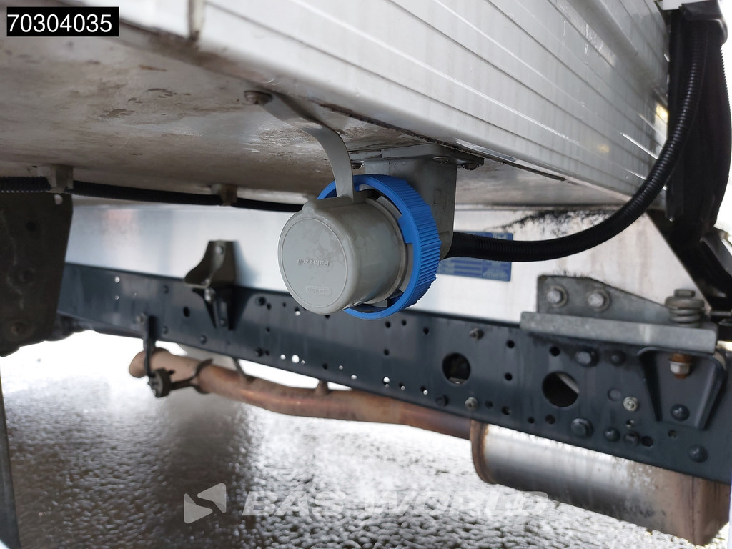 Iveco Daily 35S18 3.0L Automaat Koelwagen 230v Stekker Zijdeur Achterdeuren 180PK ACC LED Navi Airco Euro6 Bakwagen Gekoeld Koel Koeler Kühl Kühler Kühlwagen Kühlkoffer Airco 11
