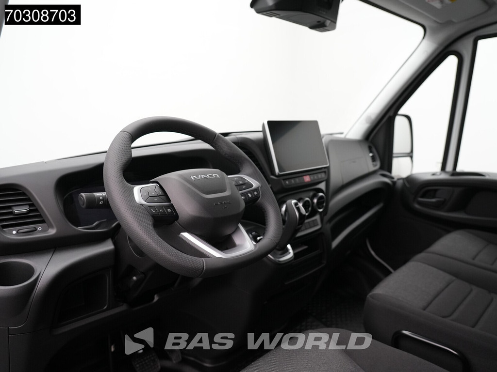 Iveco Daily 35S18 3.0L Automaat L2H2 180PK ACC Airco Cruise Camera Parkeersensoren CarPlay Stoelverwarming 3,5t Trekgewicht Euro6 L2 Airco 5
