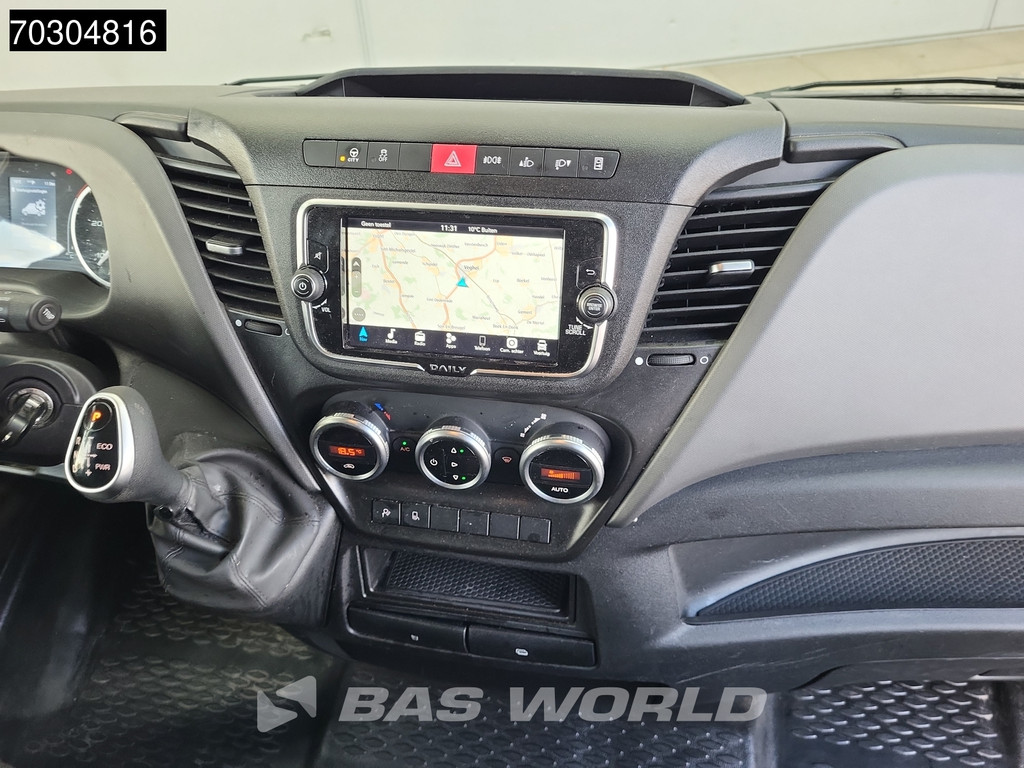 Iveco Daily 35S18 3.0L Automaat L2H2 3,5t Trekhaak 190PK LED Airco Cruise Euro6 L2 Airco Trekhaak Cruise control 14