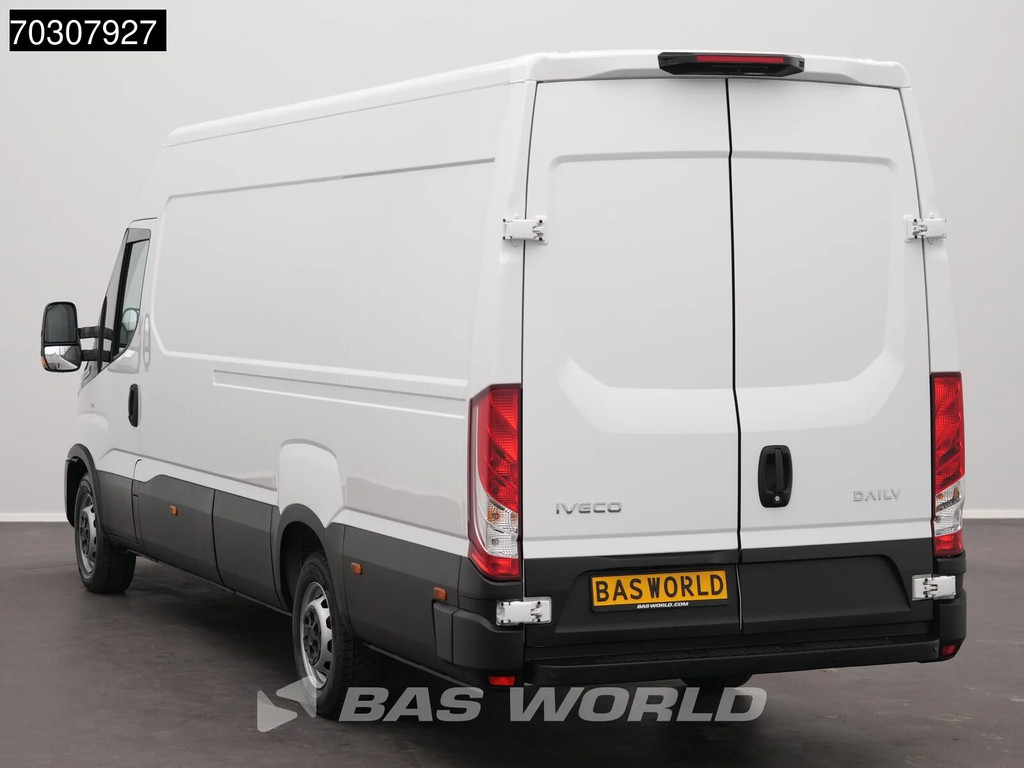 Iveco Daily 35S18 3.0L Automaat L3H2 180PK ACC Airco Cruise Camera Parkeersensoren CarPlay 3,5t Trekgewicht Euro6 L3 Airco 2