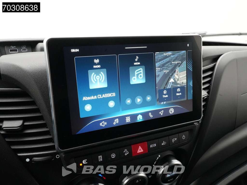 Iveco Daily 35S18 3.0L Automaat L4H3 180PK ACC LED Airco Camera CarPlay Parkeersensoren 3,5t Trekgewicht 19m3 Euro6 L4 Hoog Dak Airco Trekhaak 20