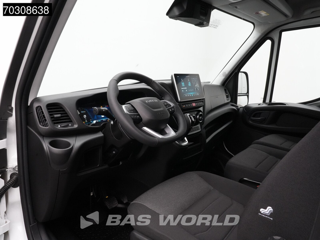 Iveco Daily 35S18 3.0L Automaat L4H3 180PK ACC LED Airco Camera CarPlay Parkeersensoren 3,5t Trekgewicht 19m3 Euro6 L4 Hoog Dak Airco Trekhaak 3