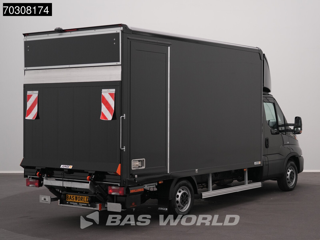 Iveco Daily 35S18 3.0L Automaat Laadklep Zijdeur Bakwagen ACC Airco CarPlay DHollandia 3,5t Trekgewicht Euro6 Meubelbak Koffer Airco 7